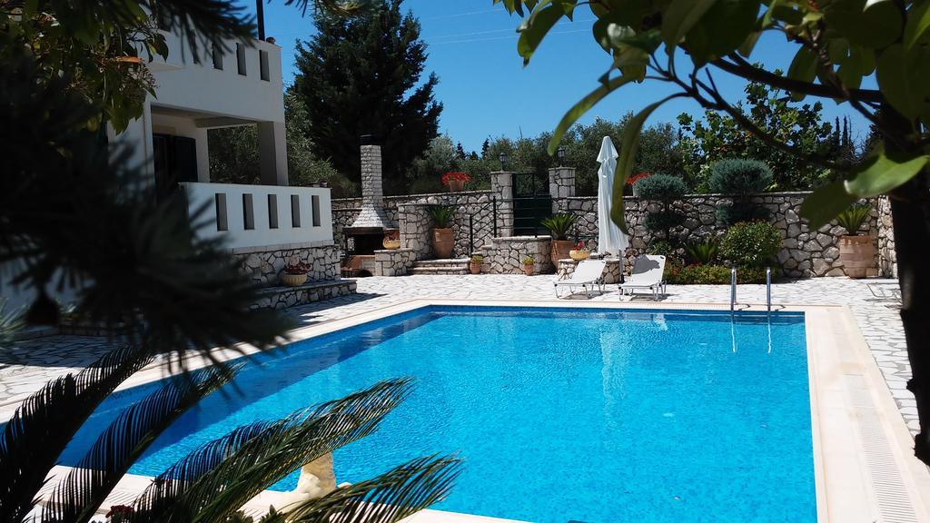 Ionian Villas Agios Nikitas Room photo