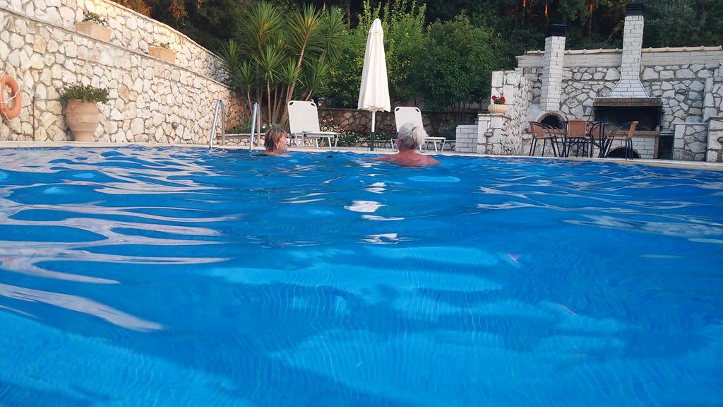 Ionian Villas Agios Nikitas Exterior photo