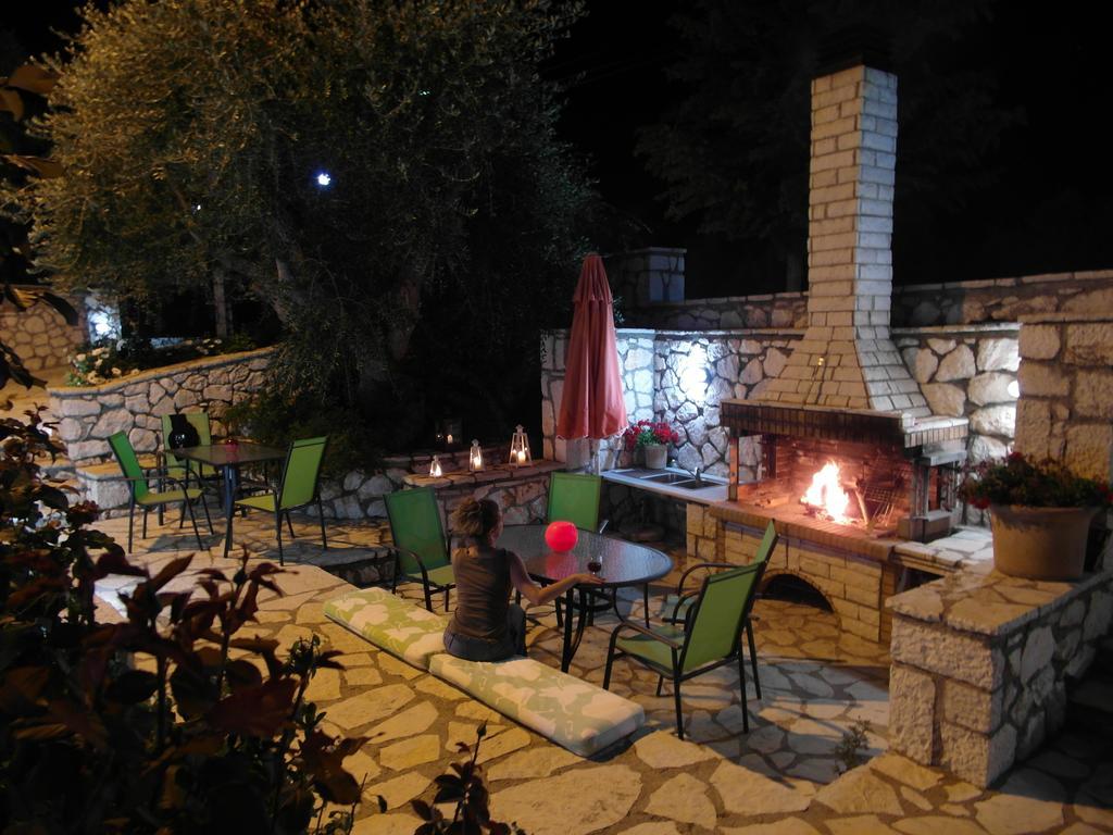 Ionian Villas Agios Nikitas Exterior photo