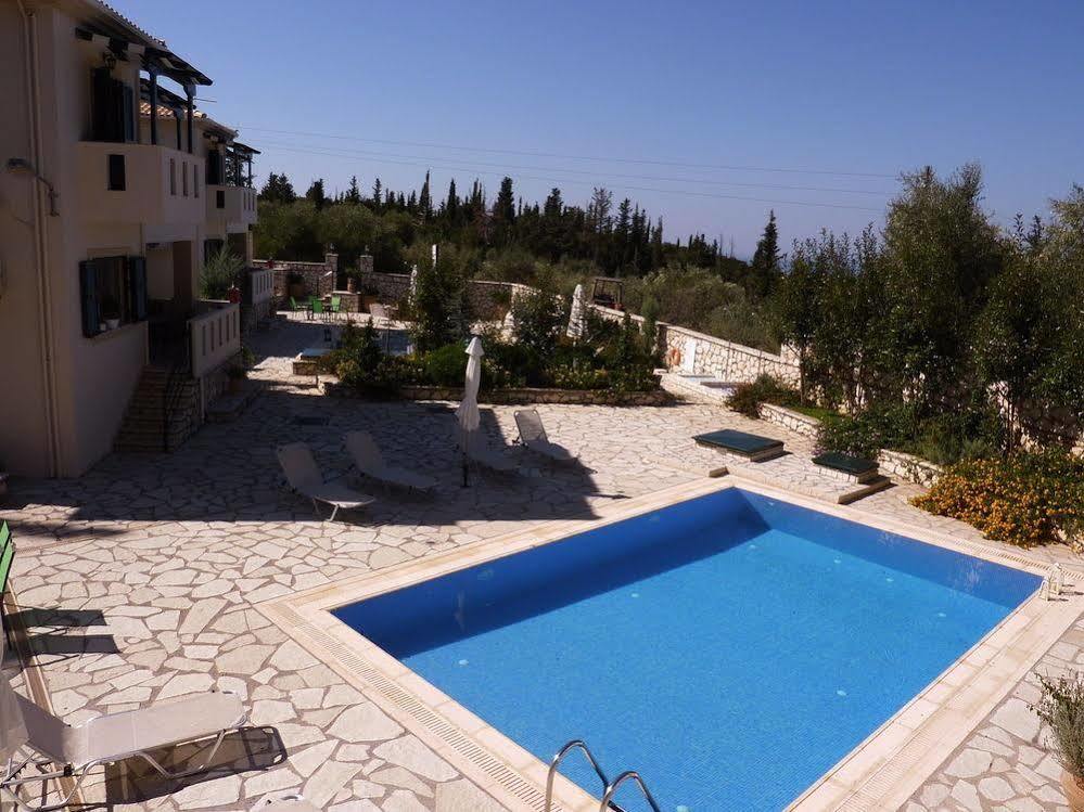 Ionian Villas Agios Nikitas Exterior photo