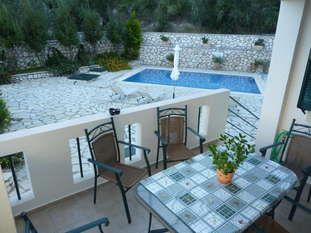 Ionian Villas Agios Nikitas Exterior photo